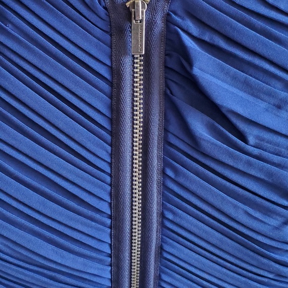 "🎉💄TAKE IT SALE💋🥂 BCBG MaxAzria Dress - Picture 6 of 6